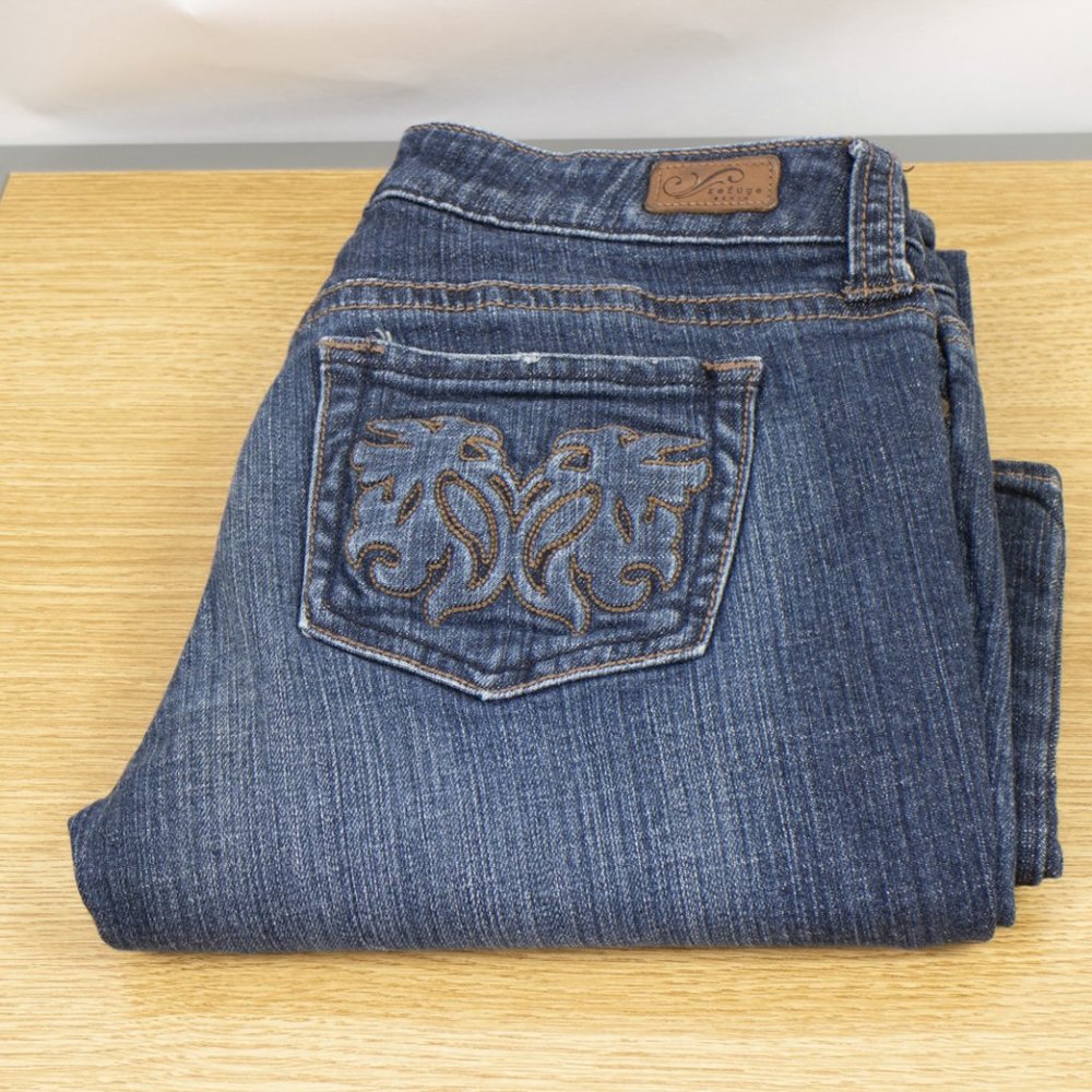 Refuge Bootcut 7 (28 X 31) Women's Juniors Denim Jeans Dark Wash Zip Fly